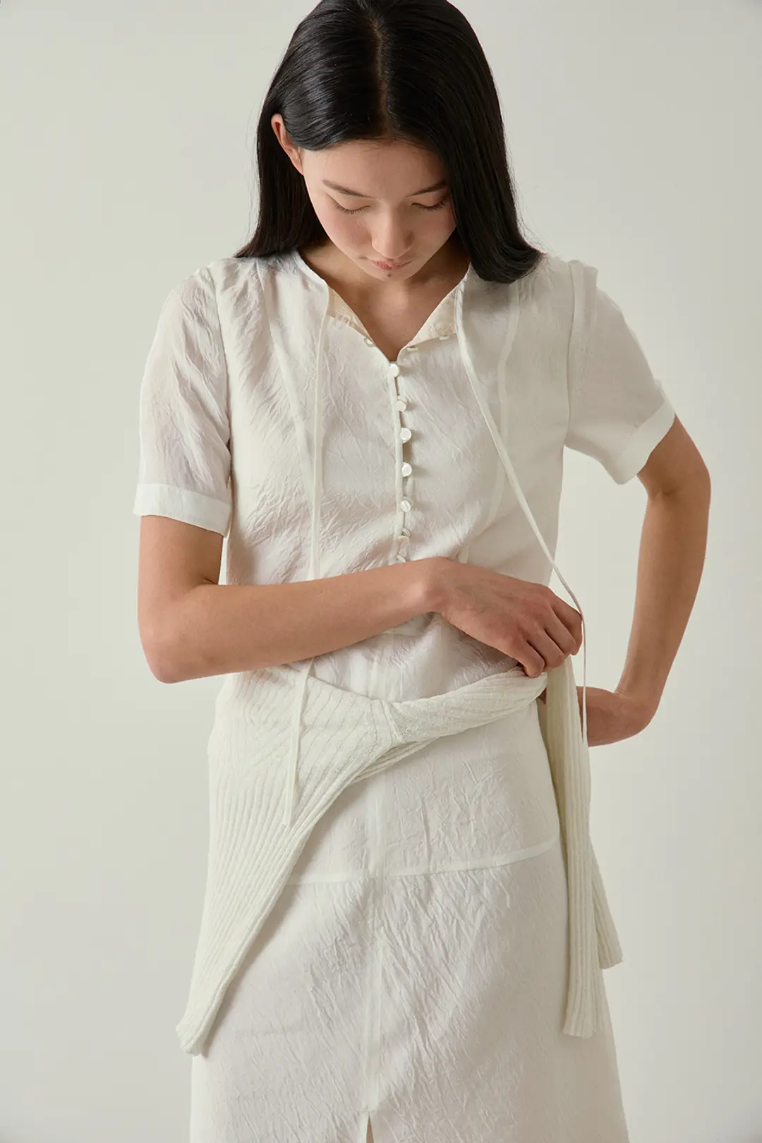 블랭크공삼 button layered dress (cream) 상품 이미지 1