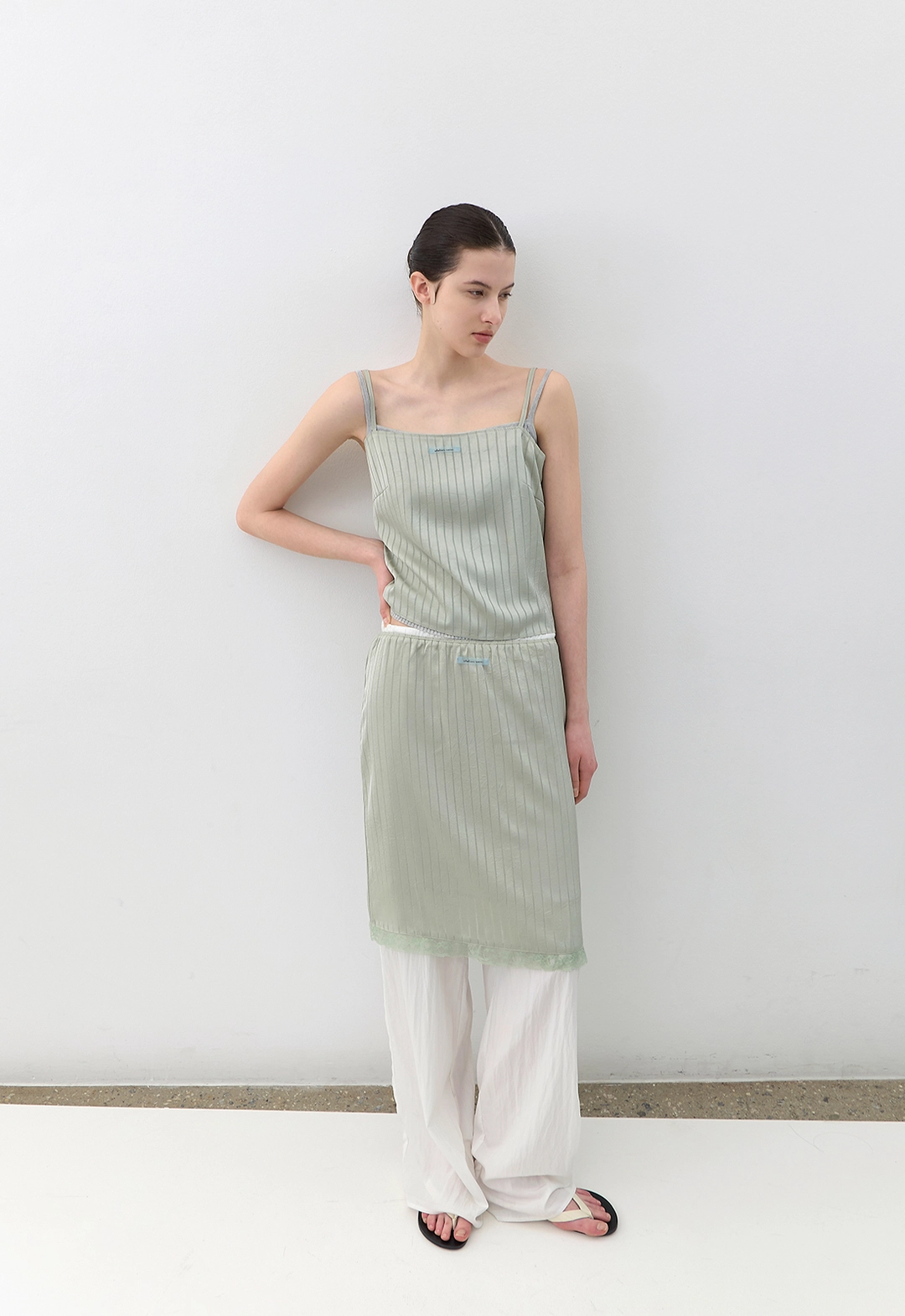 아뜰리에 나인 (BL-4425)AN SATIN SET-UP STRIPED TOP S 상품 이미지 2