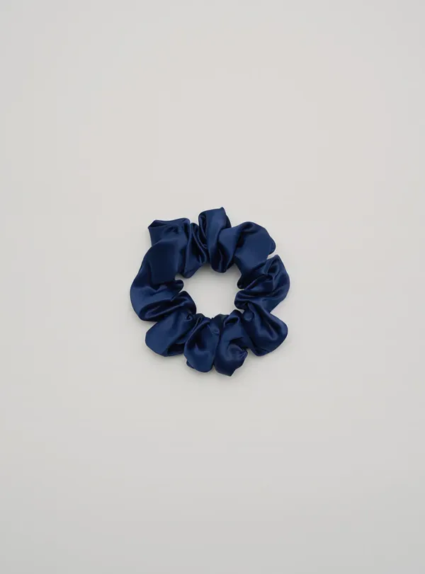 Silk Scrunchie Medium