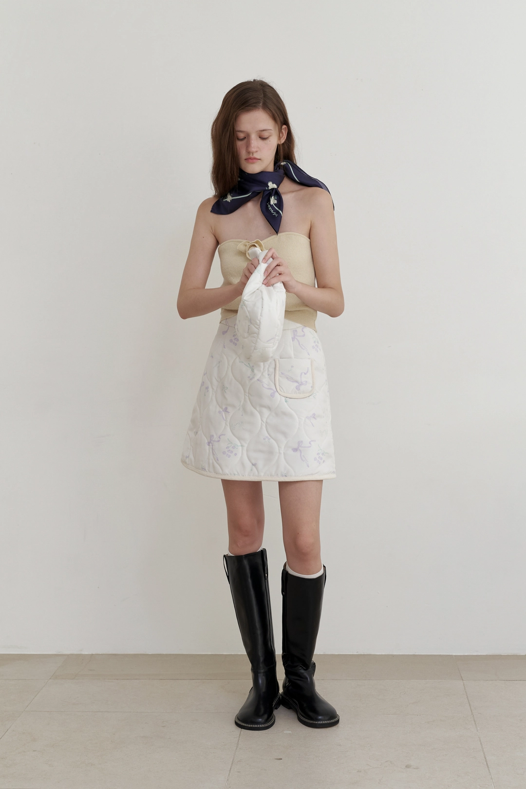 순수 Drawing Puff Bag (Cream) 상품 이미지 1