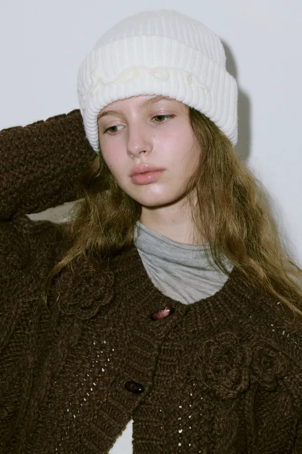 Sinoon Logo Beanie (Cream)