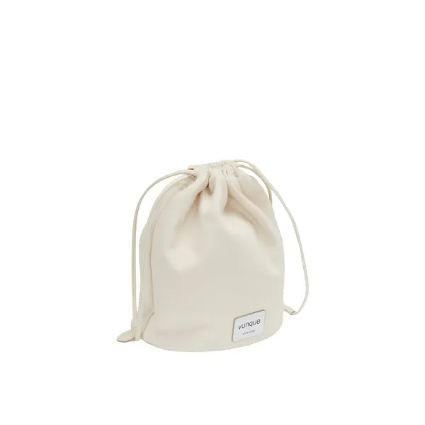 [아울렛] Perfec Drawstring Pouch M (퍼펙 드로우 스트링 파우치 미듐) Ivory