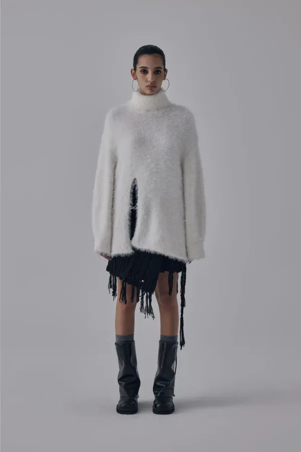 Front Slit Metal Hook High-Neck Fur Knit [ White ]