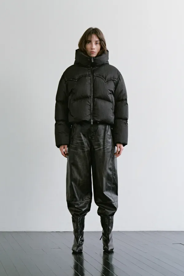 Pleated Stud Short Puffer [ Black ]