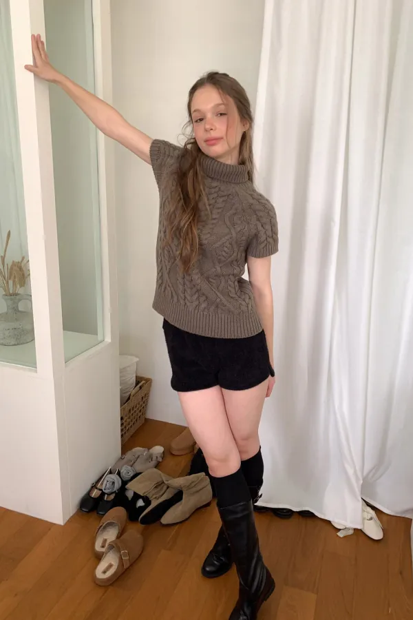 Note Knit Top / Brown