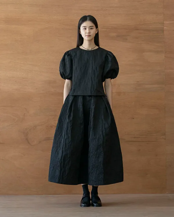 bloom tuck skirt (open, 단독 주문 시 선발송)