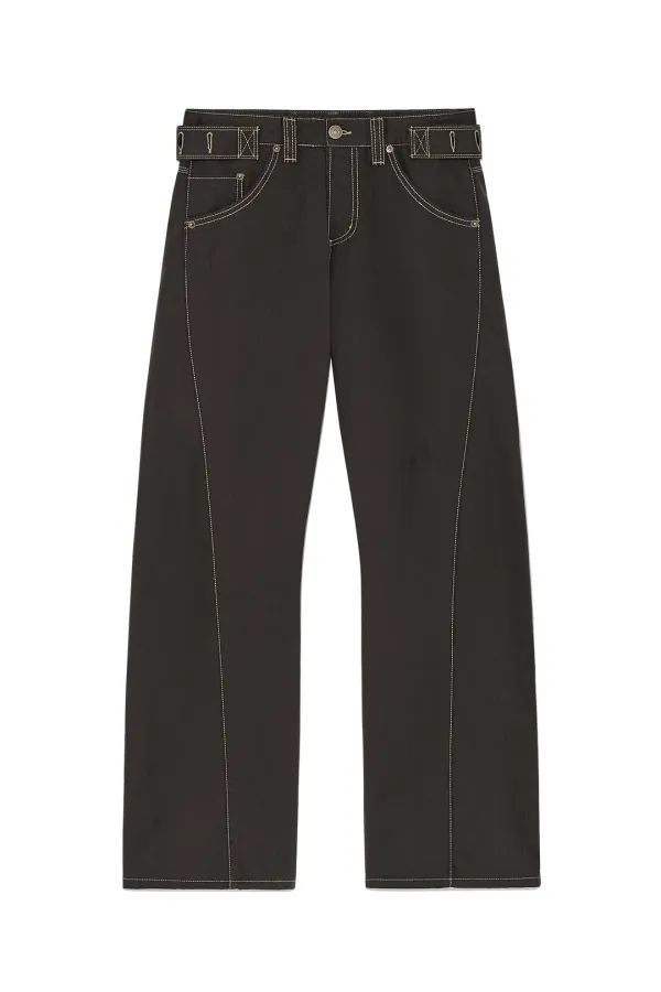 WAIST BUCKLE CURVED TWILL DENIM PANTS IN CHARCOAL