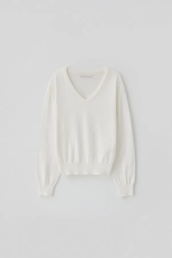 T/T Standard v-neck knit (ivory)