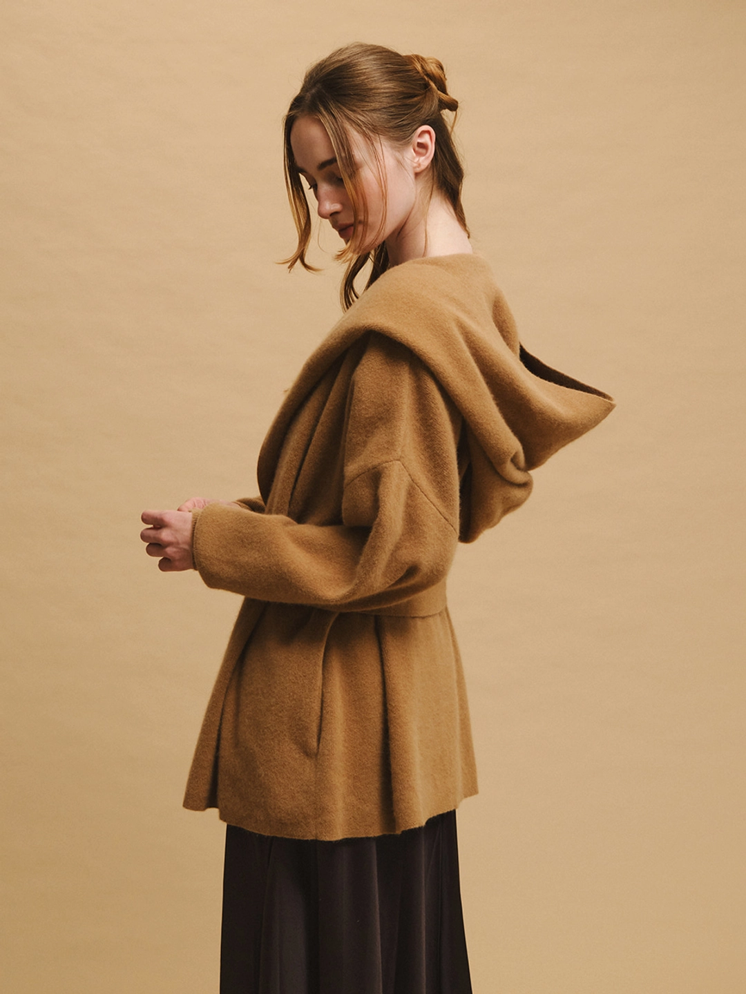 르니나 KASIA raccoon shawl-collar belted cardigan_camel 상품 이미지 2