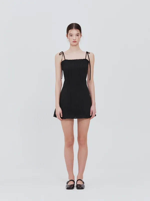 [M 사이즈 6/2 예약배송] [카즈하, 아사 착용] Lace frill mini dress (Black)