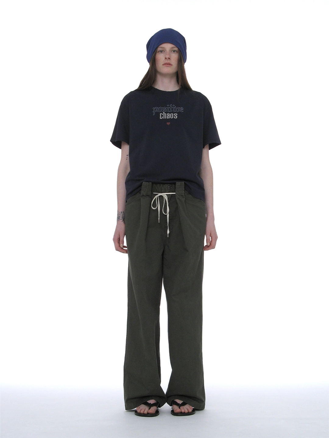 파르티멘토 [WOMEN] POSITIVE CHAOS PRINTED TEE_NAVY 상품 이미지 2
