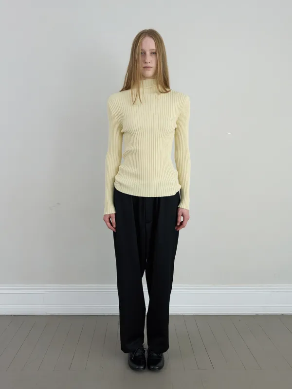 RIBBED KNIT SWEATER IN LEMON