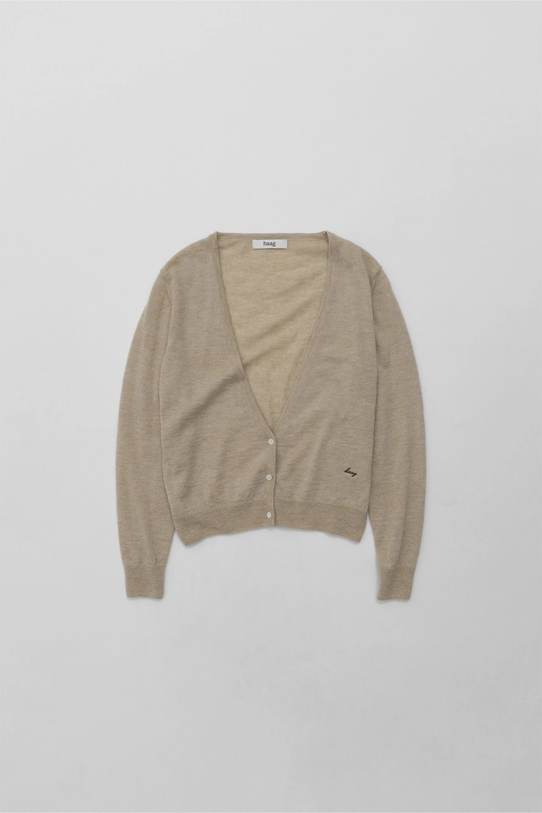 헤이그 2nd) a deep V cardigan (beige) 상품 이미지 1