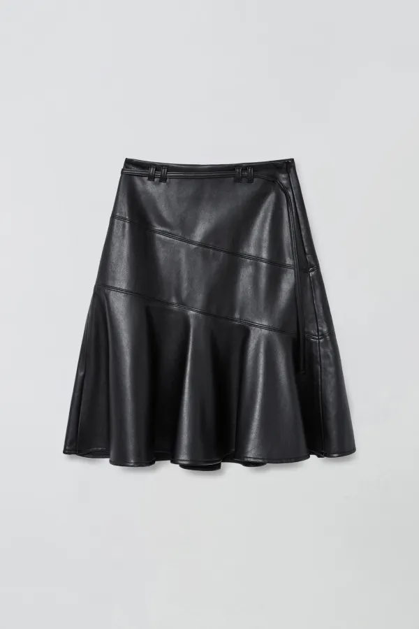 OFFSET DETAIL LEATHER SKIRT_BLACK