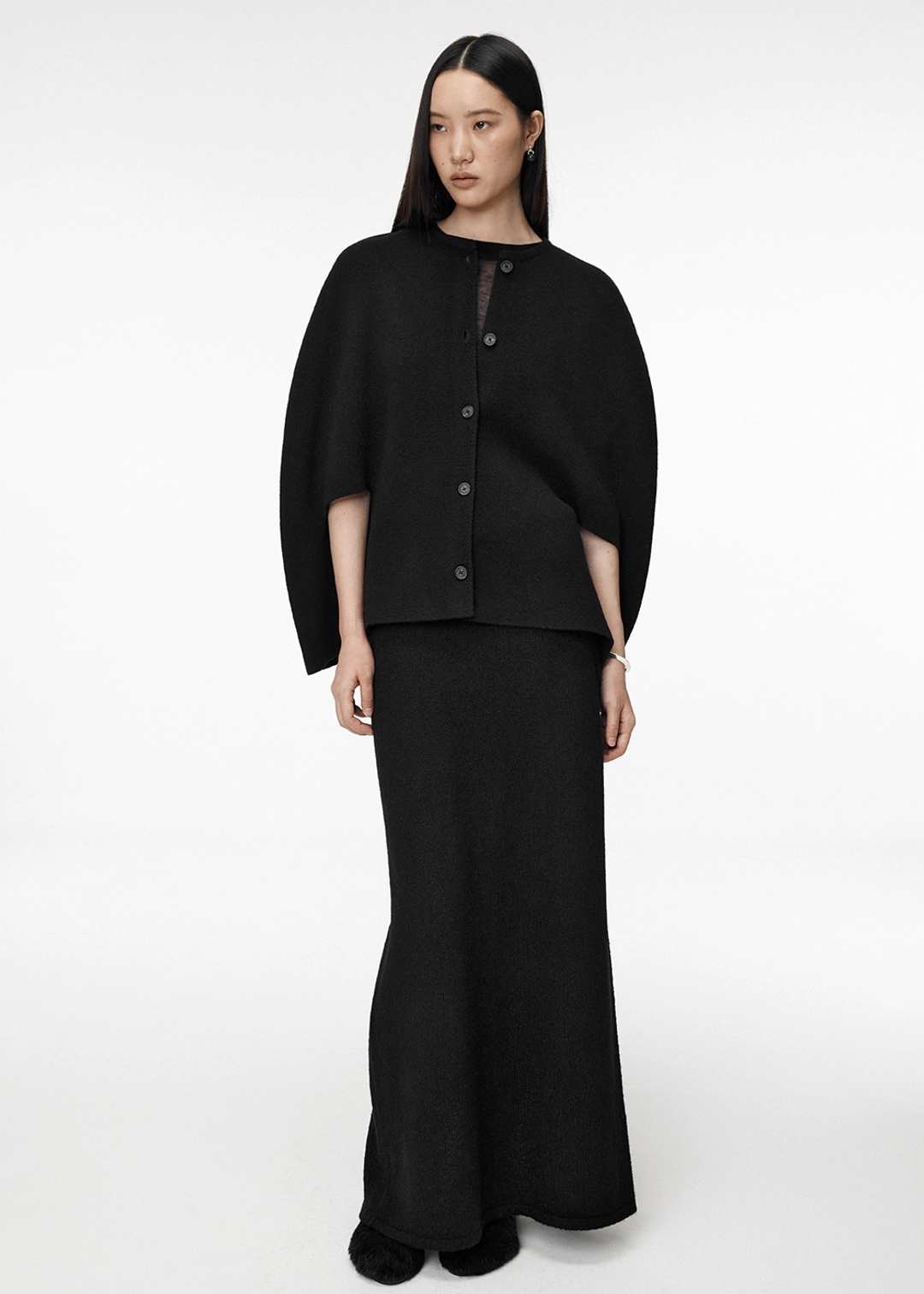 우마뭉 Baby alpaca maxi skirt_Black 상품 이미지 2