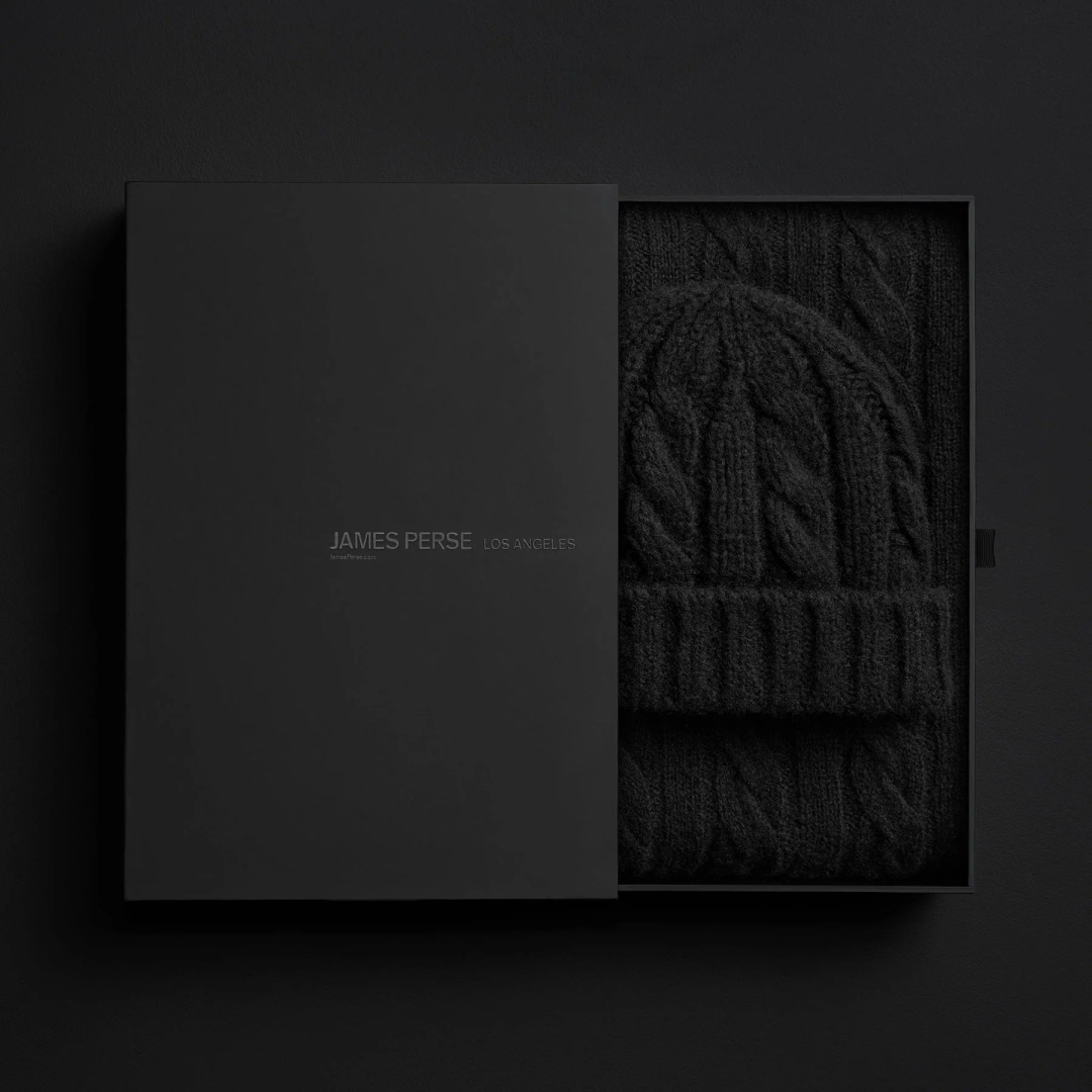 제임스펄스 Lightweight Cashmere Cableknit Beanie & Scarf Gift Set - True Black 상품 이미지 1