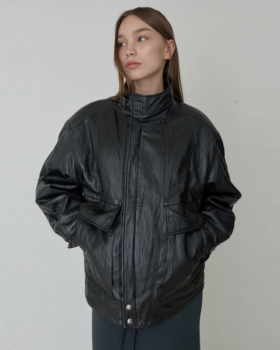 오데스 VINTAGE HIGH-NECK LEATHER JACKET - BLACK 상품 이미지 2