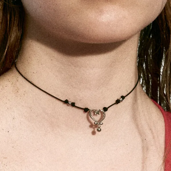 heartangel necklace-black