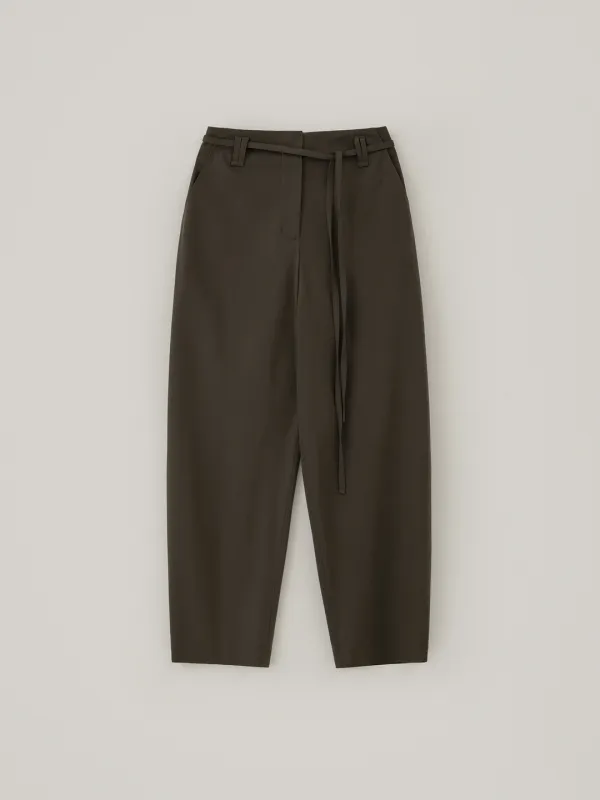 Curved Strap Pants - Brown
