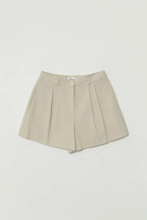 BEREN PINTUCK HALF PANTS_BEIGE