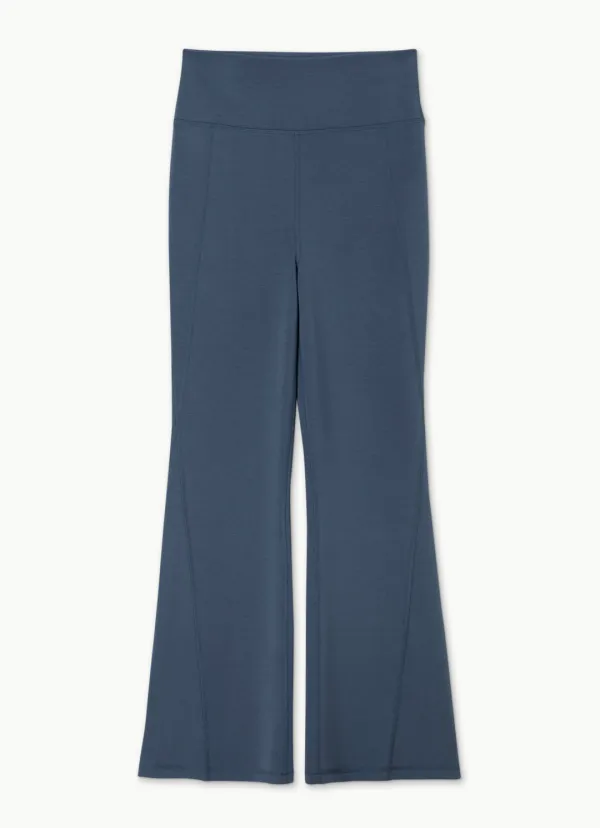[Movement Line] X Flare pants_Grisaille