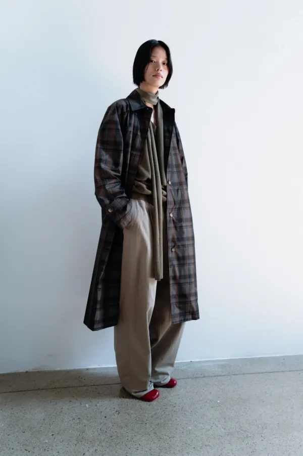 [Exclusive] Check Trench Coat (Khaki)