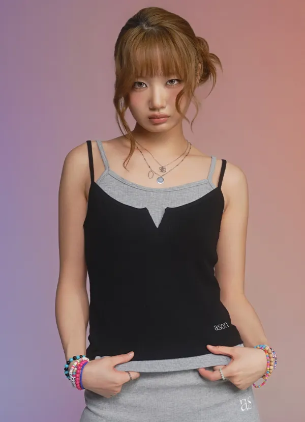 SLIT LAYERED SLEEVELESS / BLACK