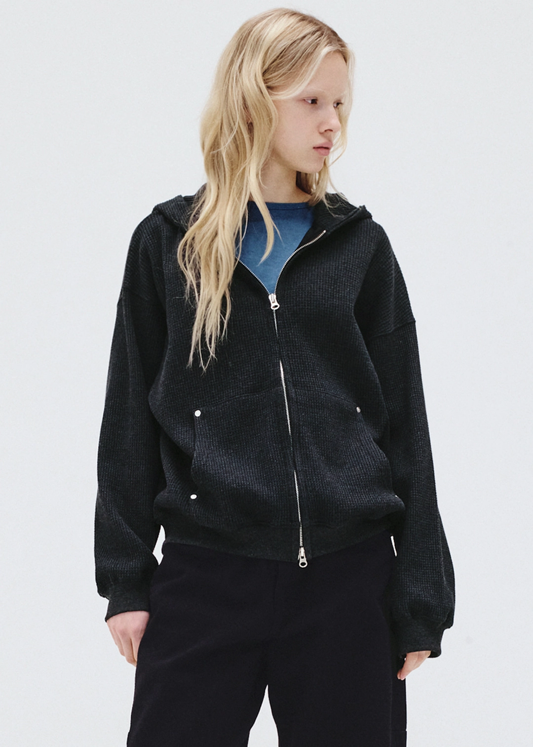 블루브릭 Waffle hood zip-up (charcoal) 상품 이미지 1