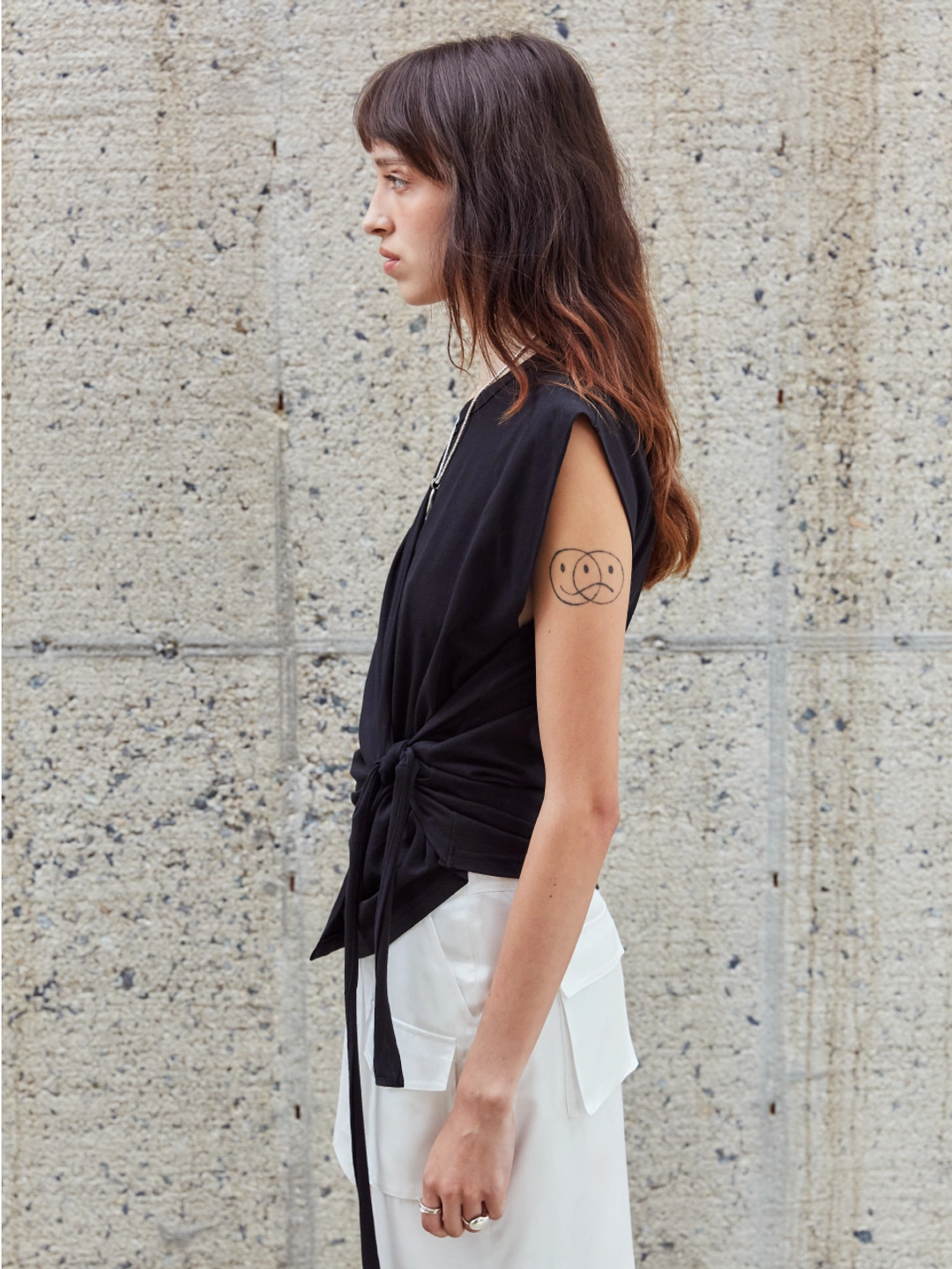 뮤제 [3rd] DESSINE Draped Sleeveless Jersey Top_Black 상품 이미지 3