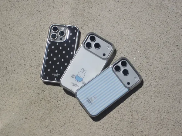 11.4 출고 Miffy Iphone Case - Charcoal