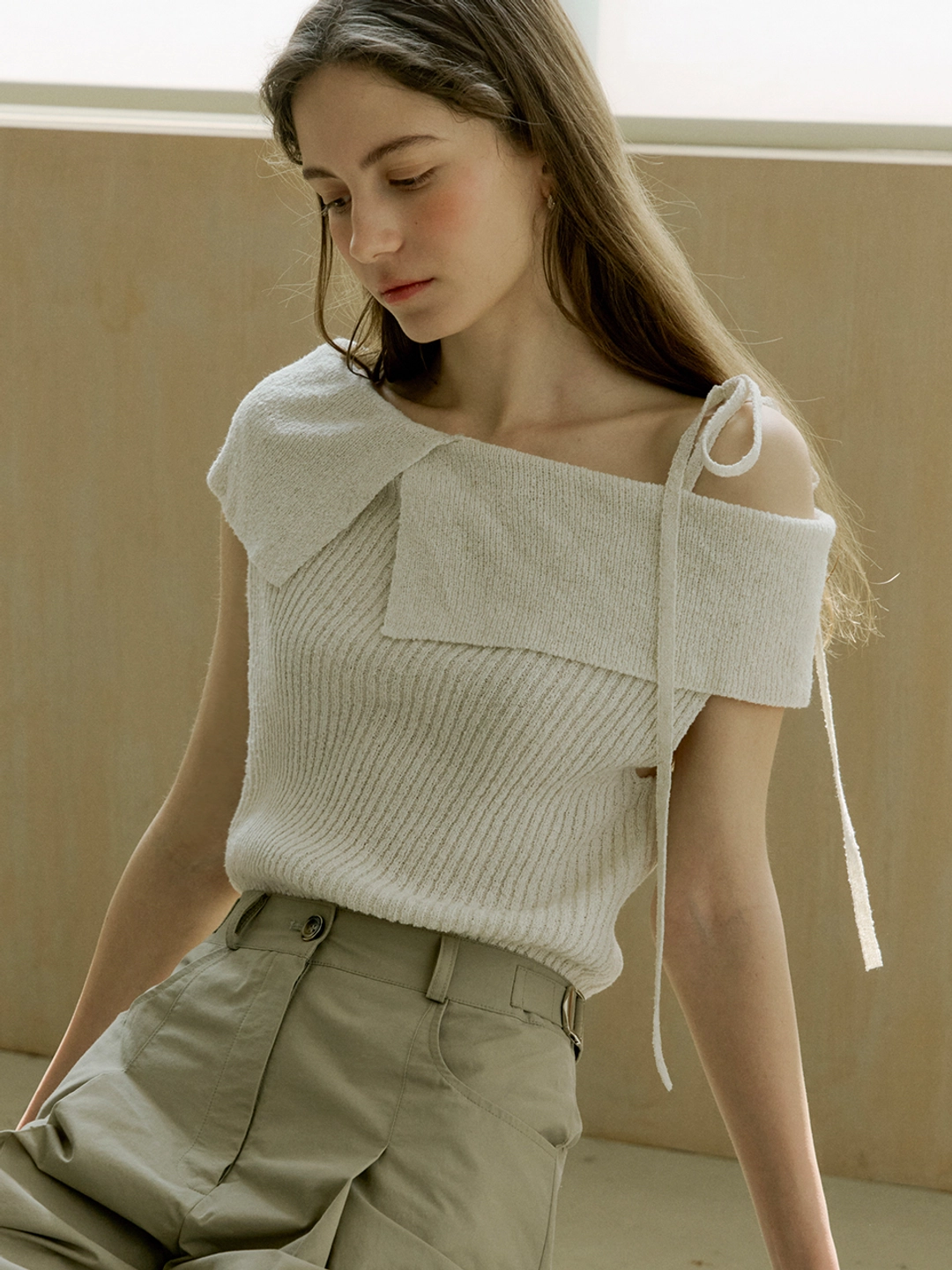 아워코모스 comos 1430 off-shoulder ribbon knit (cream) 상품 이미지 1