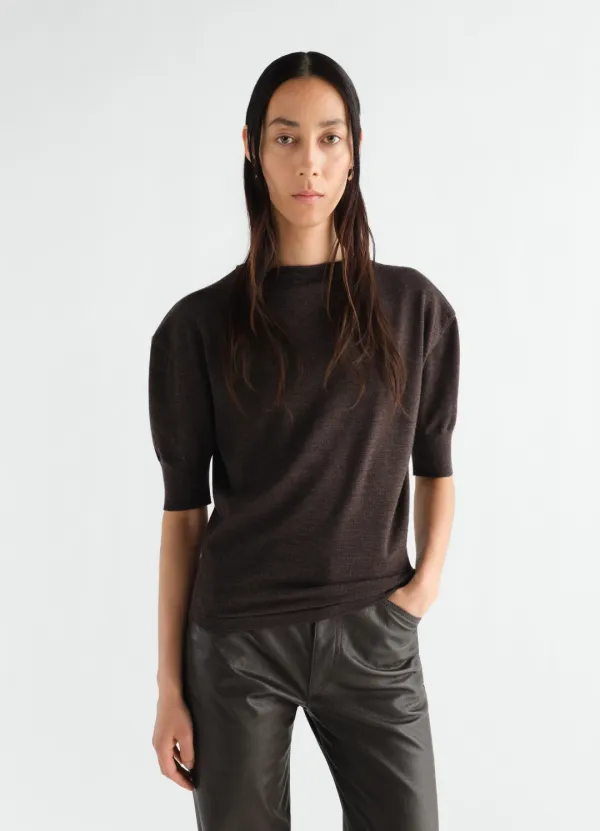 SHORT-SLEEVE SWEATER IN FINE MERINO WOOL