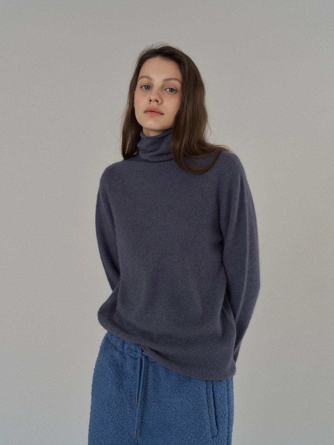 더릴 Harry Turtleneck Knit_Grayish blue 상품 이미지 1