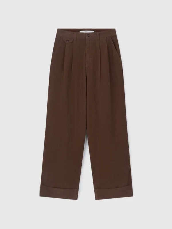 Corduroy Two Tuck Turn Up Pants (Brown)