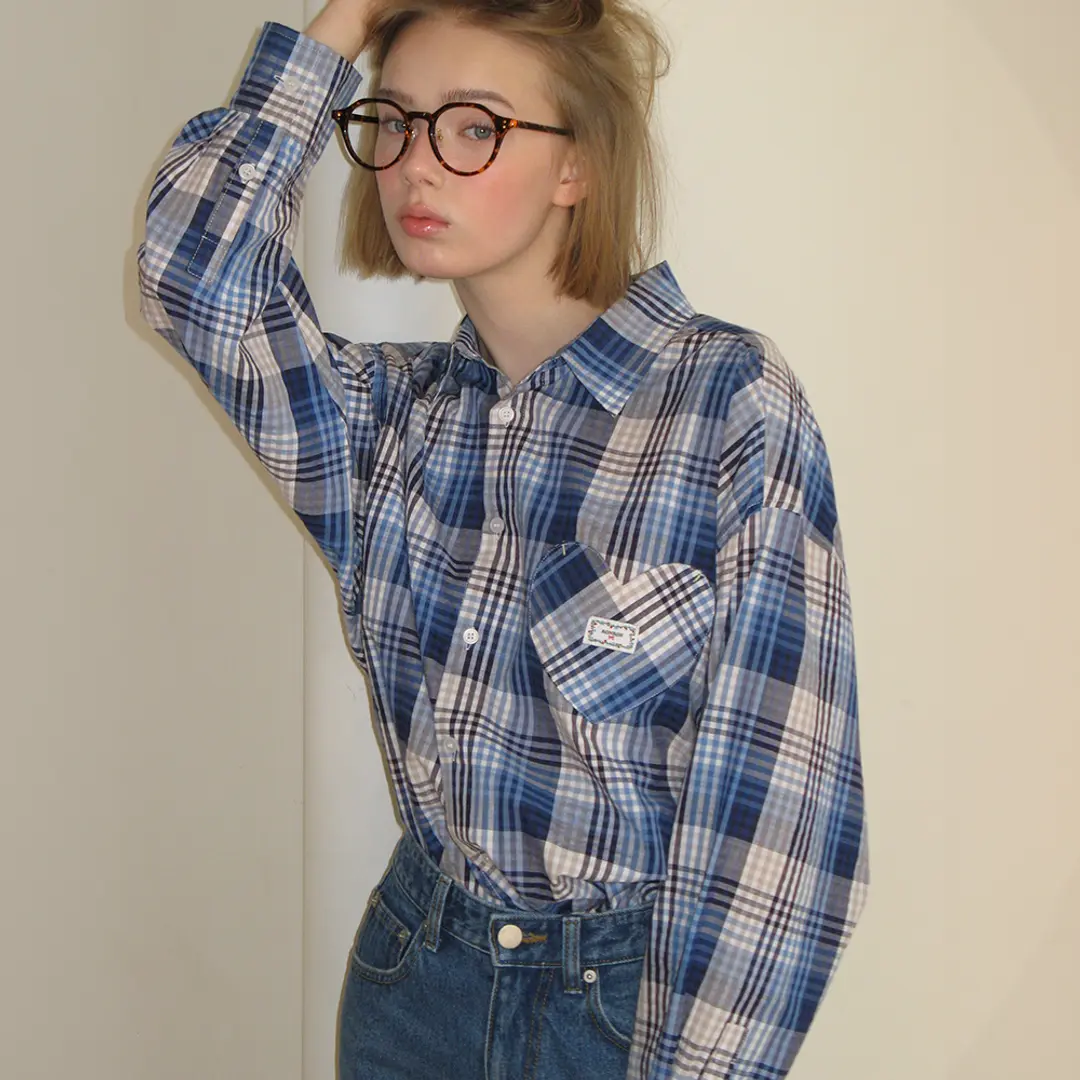 론론 CHECK STITCH HEART POCKET OVER FIT SHIRT BLUE 상품 이미지 1