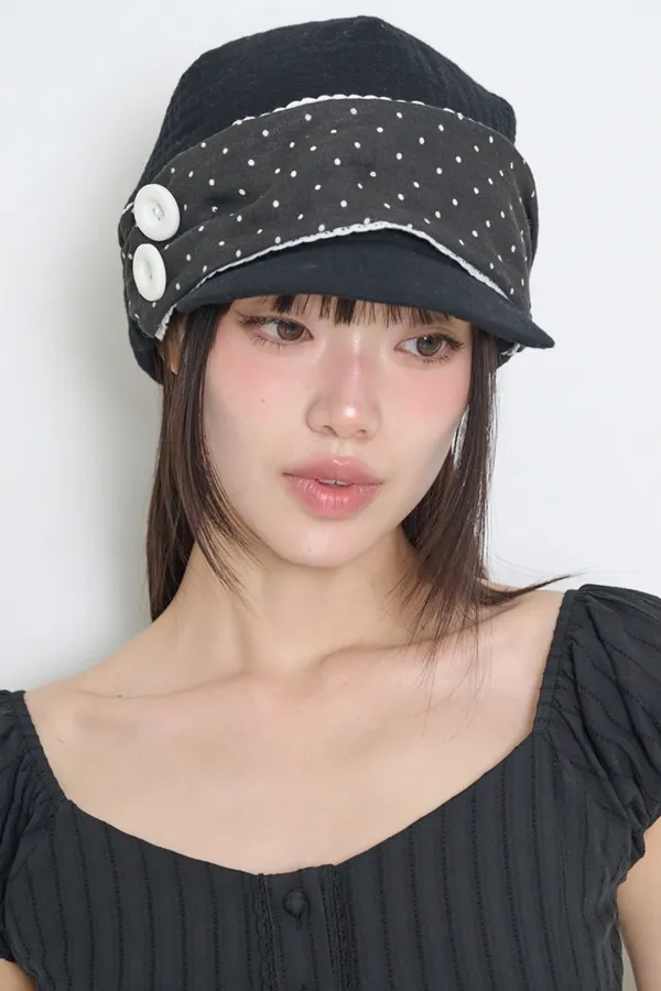 도트 버튼 뉴스보이 캡 블랙