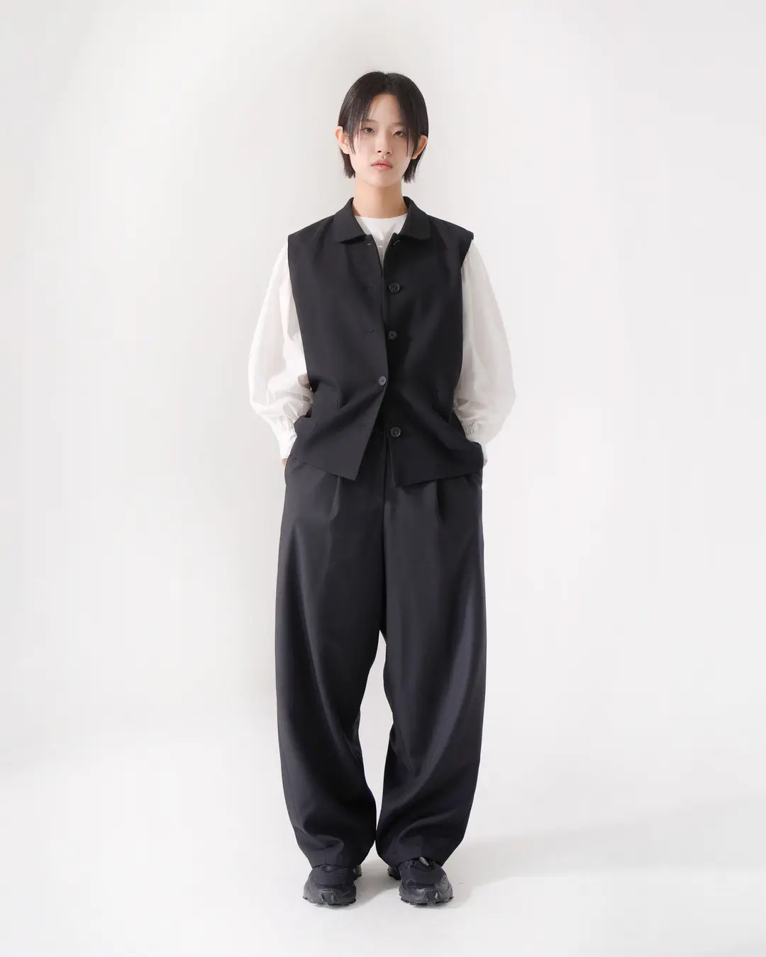 유노이아 colin vest 상품 이미지 2