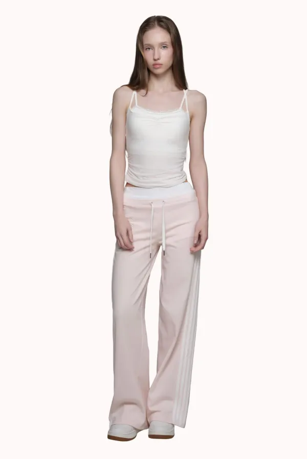 Strawberry milk sleeveless top, White