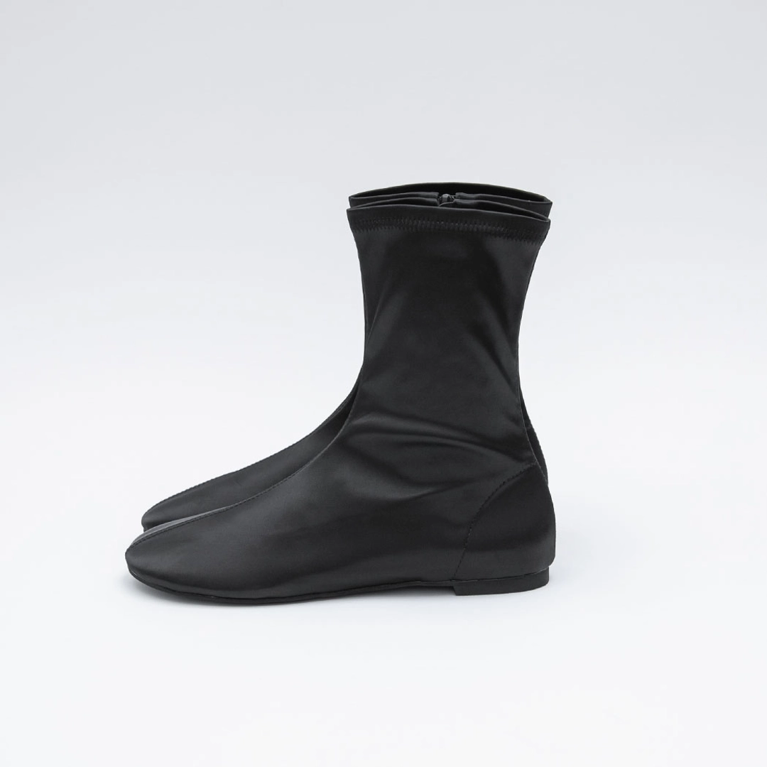 아뜰리에 나인 (Z-SH-3456)SATIN LEATHER SOCK BOOTS 상품 이미지 2
