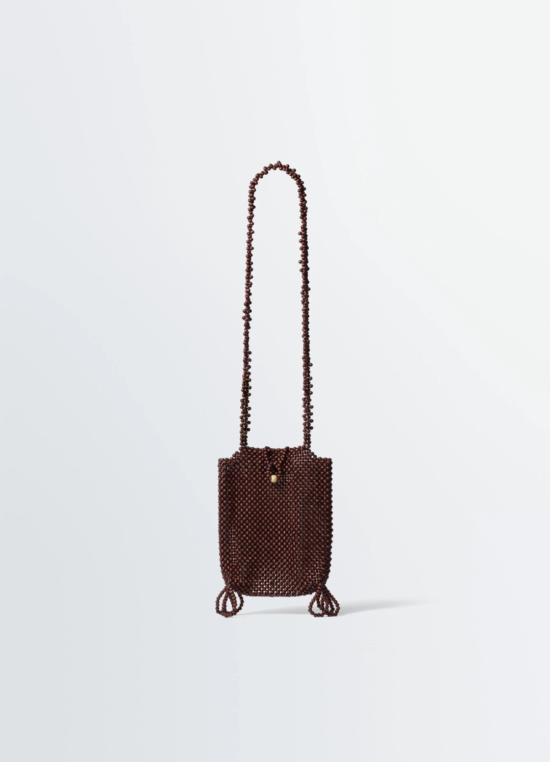 르메르 GRIGRI PHONE HOLDER IN WOODEN BEADS 상품 이미지 1