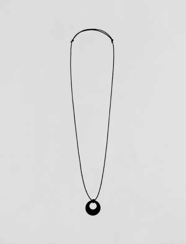 [2nd REORDER]  WOOD CIRCLE NECKLACE [BLACK]