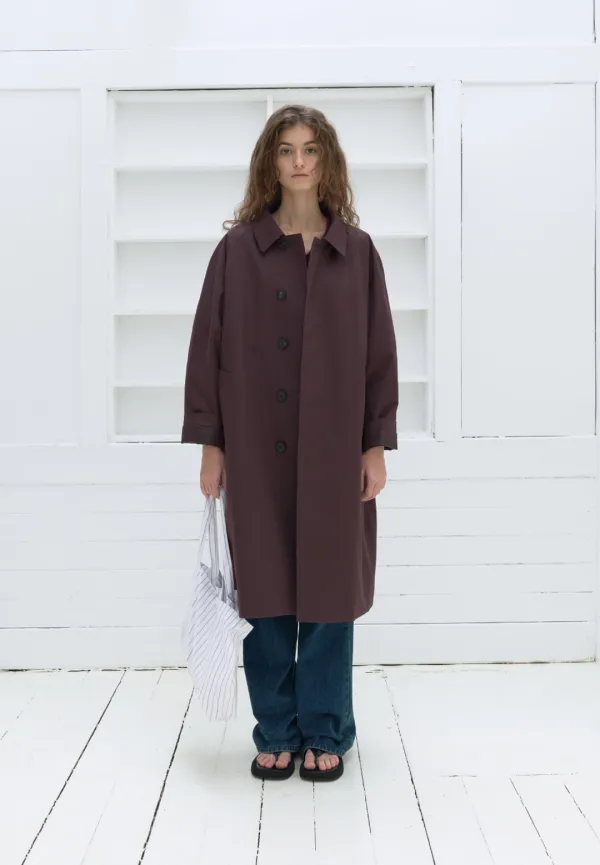 Balmacaan trench coat (wine)