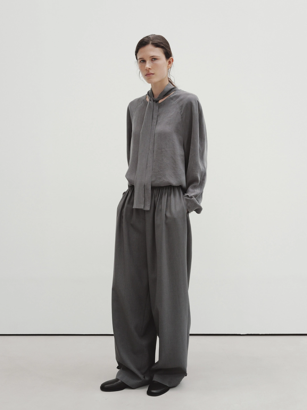 모이아 button shirring pants (gray) 상품 이미지 1