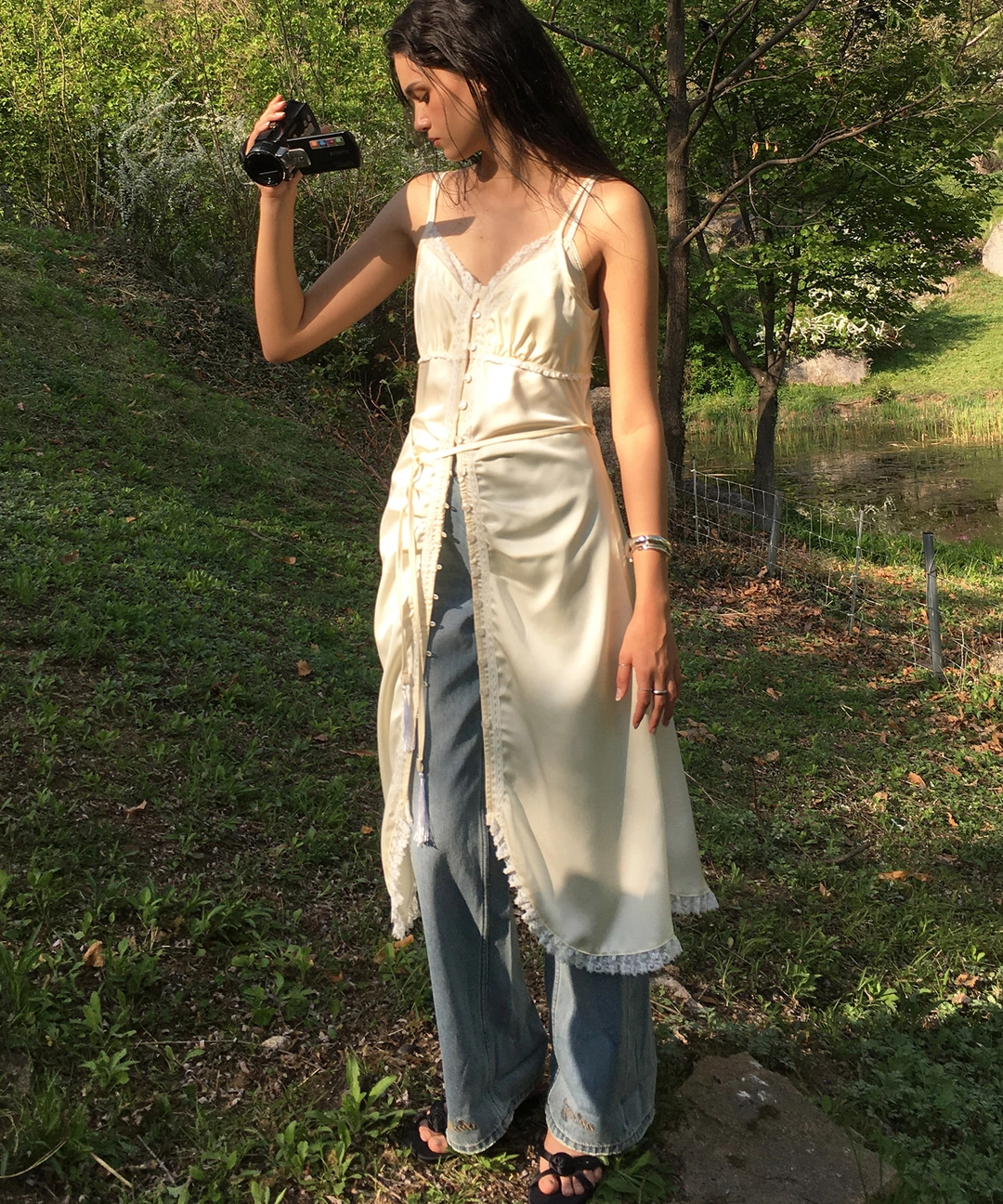 비터셀즈 Haven Satin Long Dress-Cream 상품 이미지 2