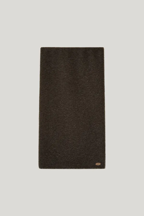 button hole stitch muffler_brown