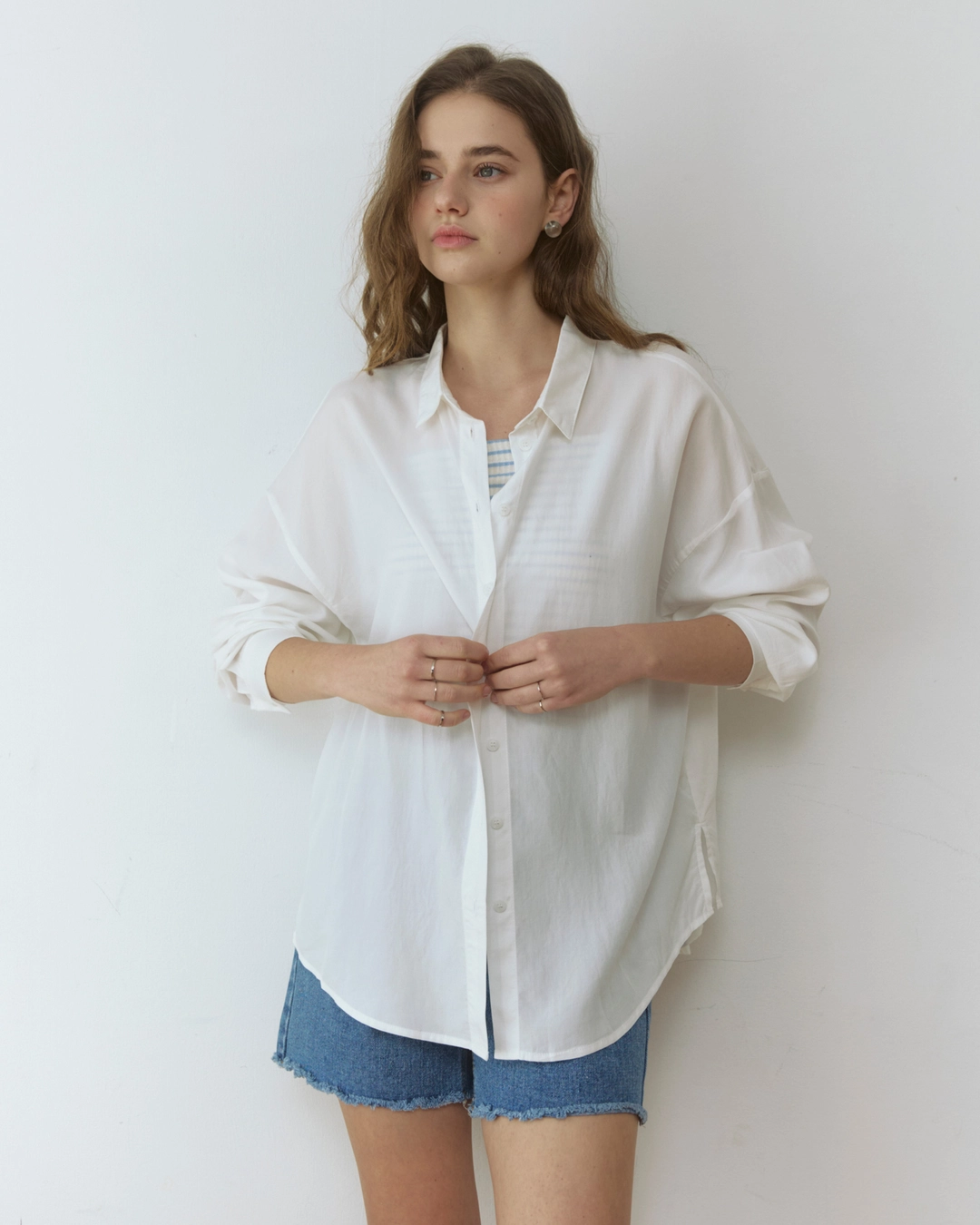 어다울 Soft overfit shirts - white 상품 이미지 2