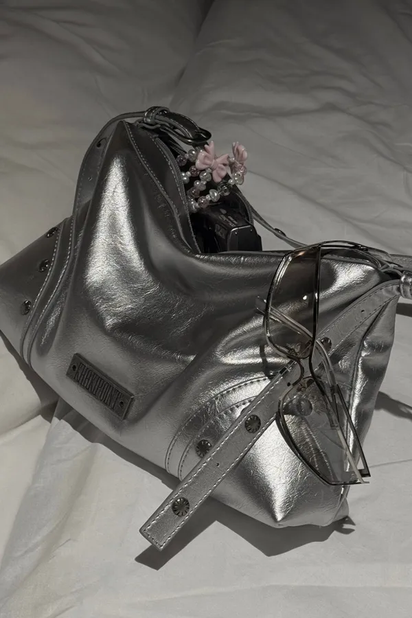 Stud Shoulder Bag (silver)