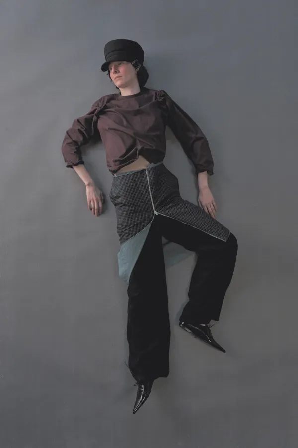 PF26 BROWN WIRE DETAIL T-SHIRT