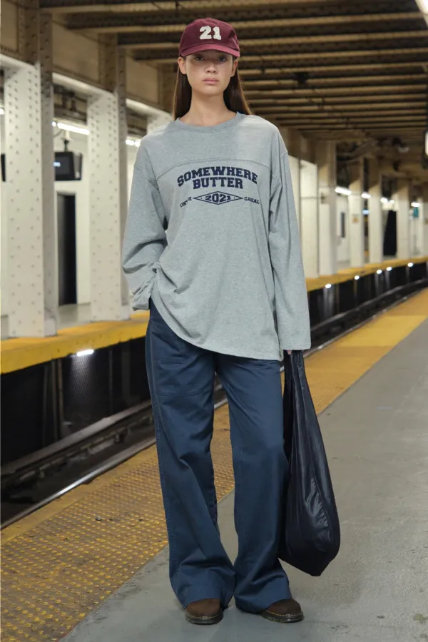 [Release] 10.8 출고 Long Stitch Square Logo Top - Grey