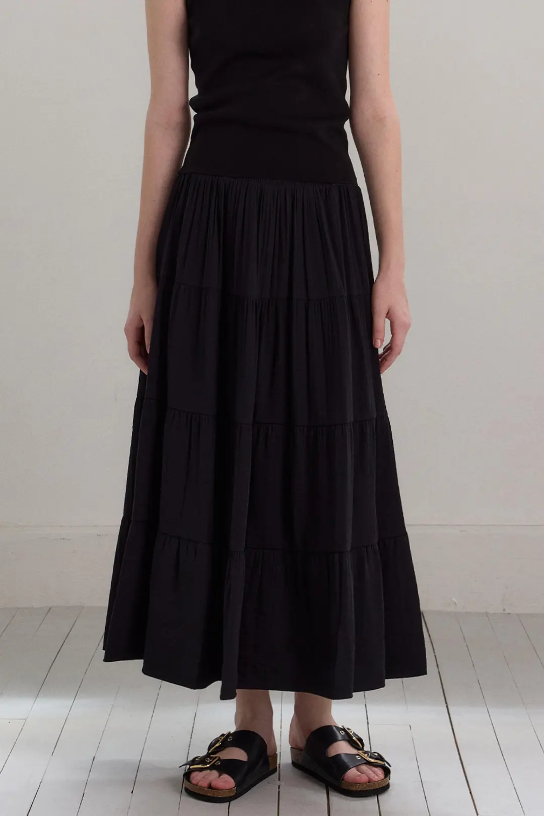 오브오브 [11차] Liv Tiered Banding Skirt_Black 상품 이미지 1